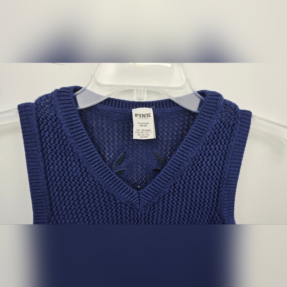 Pink by Victoria Secret Women Cambridge Knit Cropped Vest Navy Blue Size XS NWOT - Picture 5 of 13